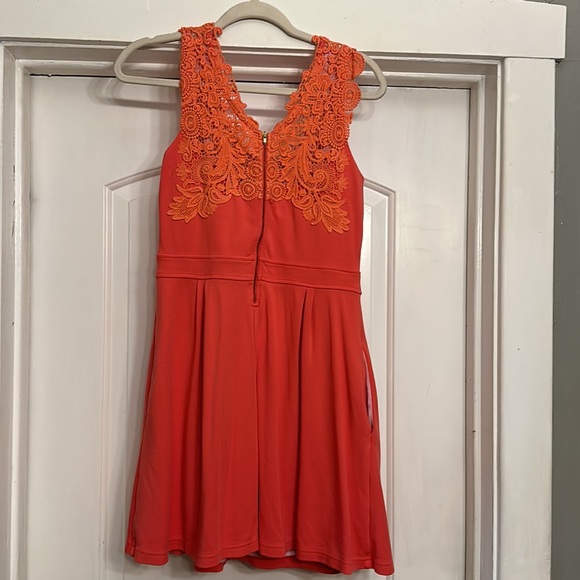 Lilly Pulitzer Coral Dress - Picture 3 of 4